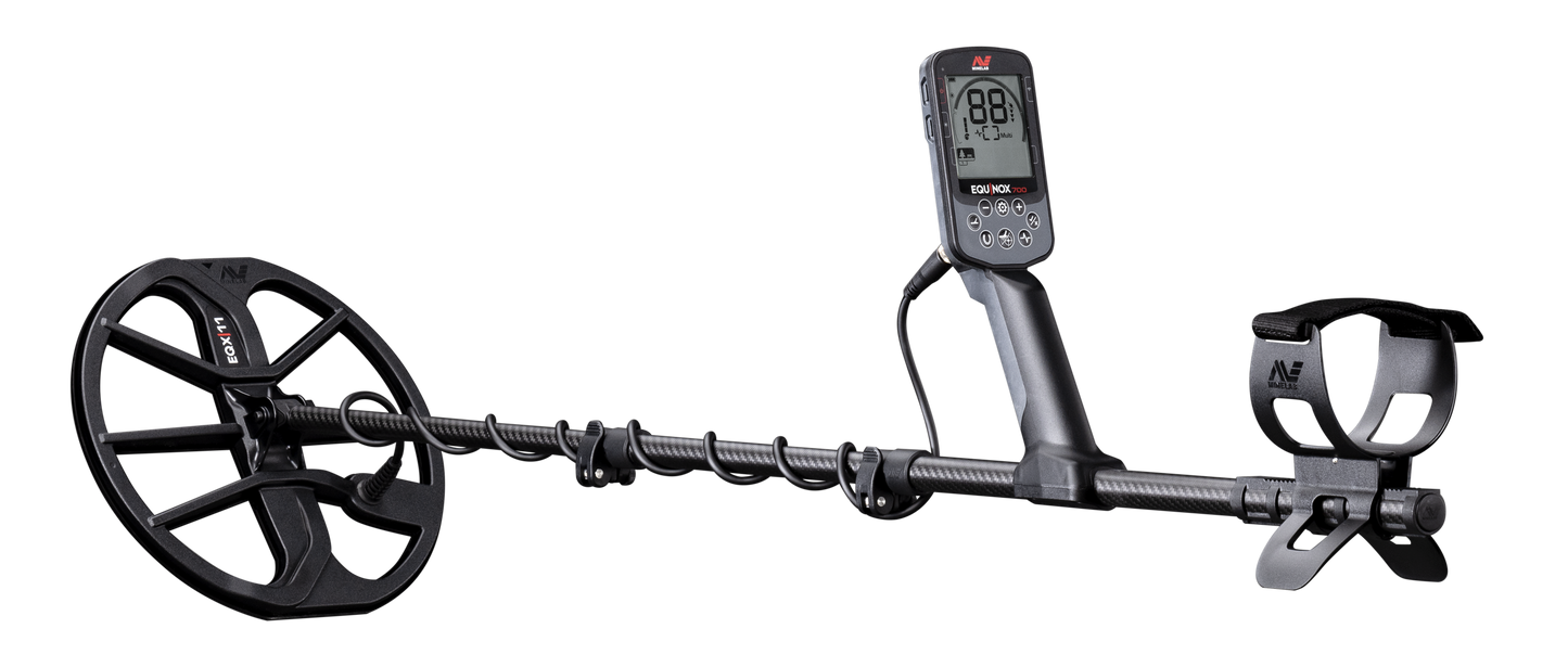 Minelab EQUINOX 700 Multi-IQ Metal Detector