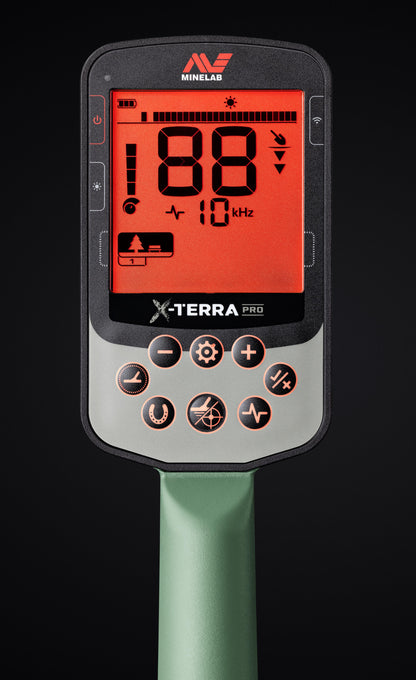 Minelab X-TERRA PRO Metal Detector