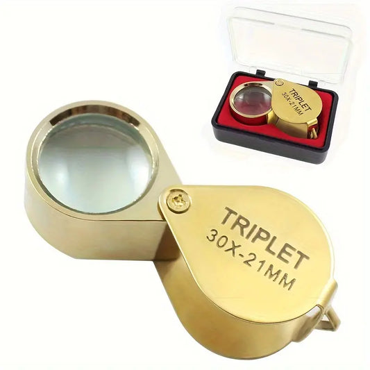Triplet Pocket Jewelers Loupe30 X 21mm with auto retractable lanyard.