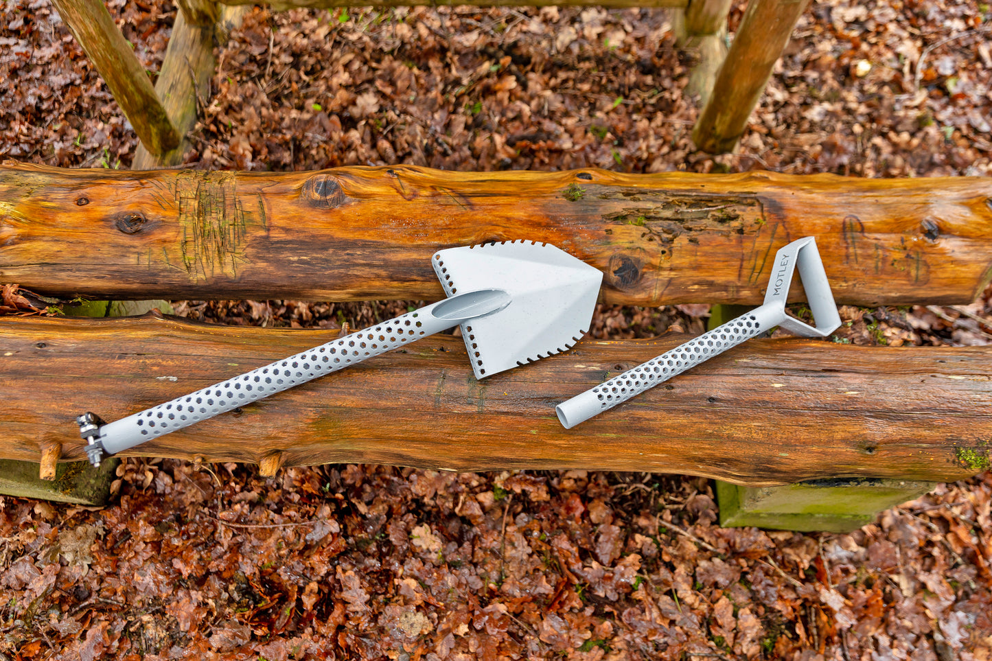 MOTLEY FOREST SHOVEL